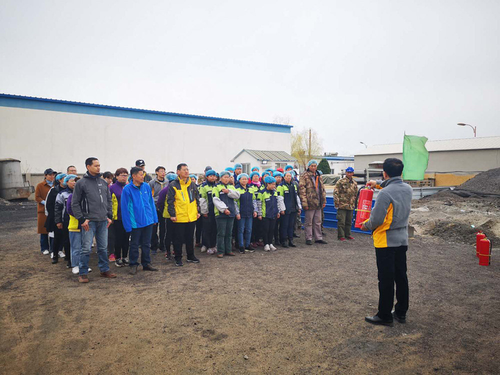 “普及消防知識(shí)，提高應(yīng)急能力” ——花生公司開(kāi)展消防演練培訓(xùn)活動(dòng)(圖1)