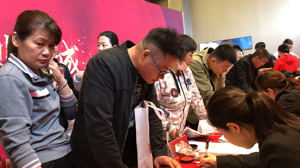 正業(yè)翡翠城首次開盤熱銷2.8億，火爆場面震驚葫蘆島樓市(圖5)