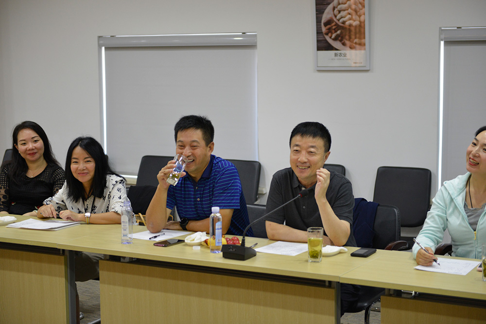 “智聯(lián)清華、并肩同行” ——清華經(jīng)管學(xué)院EMBA遼寧校友會(huì)走進(jìn)正業(yè)集團(tuán)(圖2)