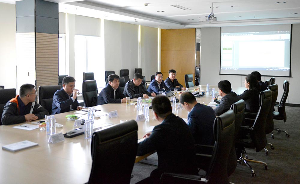 遼寧正業(yè)集團同省農發(fā)行進行合作會談(圖1) 遼寧正業(yè)集團同省農發(fā)行進行合作會談(圖1)