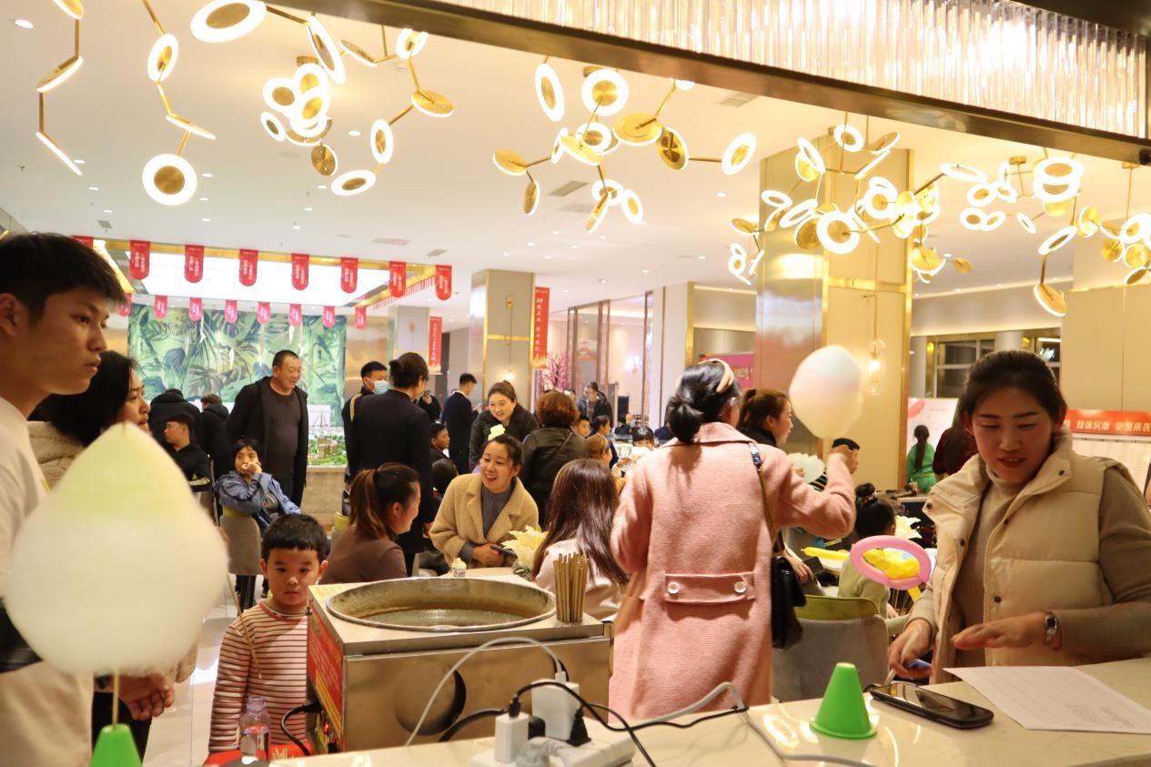 歐洲城·幸福小鎮(zhèn)11.11狂歡節(jié)(圖9) 歐洲城·幸福小鎮(zhèn)11.11狂歡節(jié)(圖9)