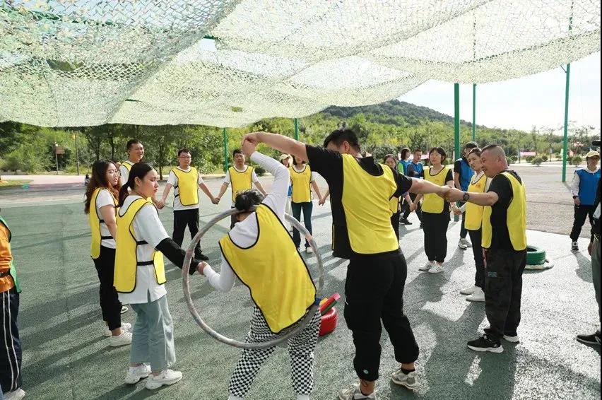 凝心聚力譜新篇——正業(yè)集團(tuán)精英管理學(xué)院2021年度拓展訓(xùn)練開營(yíng)(圖5) 凝心聚力譜新篇——正業(yè)集團(tuán)精英管理學(xué)院2021年度拓展訓(xùn)練開營(yíng)(圖5)