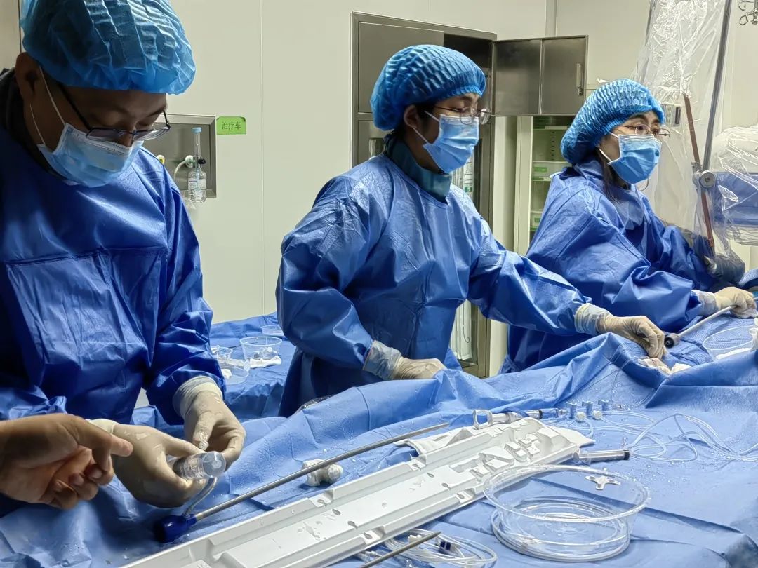 全國首批！遼西首例！葫蘆島市第二人民醫(yī)院心臟中心完成遼西首例Micra AV無導(dǎo)線起搏器植入術(shù)(圖3)