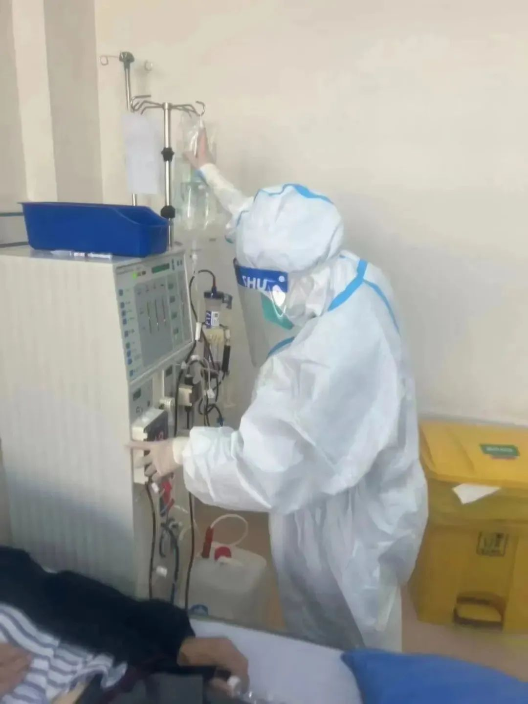人民醫(yī)院為人民，市二院舉全院之力保障醫(yī)療救治，牢守生命防線！(圖5)