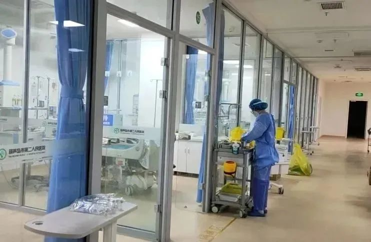 人民醫(yī)院為人民，市二院舉全院之力保障醫(yī)療救治，牢守生命防線！(圖11)