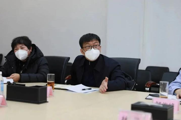 副市長(zhǎng)朱德義等領(lǐng)導(dǎo)到我院調(diào)研指導(dǎo)醫(yī)療救治工作并慰問(wèn)一線醫(yī)務(wù)人員(圖3) 副市長(zhǎng)朱德義等領(lǐng)導(dǎo)到我院調(diào)研指導(dǎo)醫(yī)療救治工作并慰問(wèn)一線醫(yī)務(wù)人員(圖3)