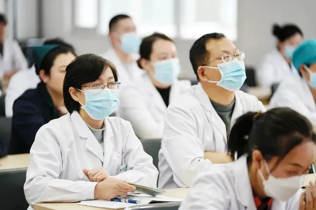 黨建引領(lǐng)|市二院學(xué)習(xí)貫徹黨的二十大精神——深刻理解“五個牢牢把握(圖10) 黨建引領(lǐng)|市二院學(xué)習(xí)貫徹黨的二十大精神——深刻理解“五個牢牢把握(圖10)