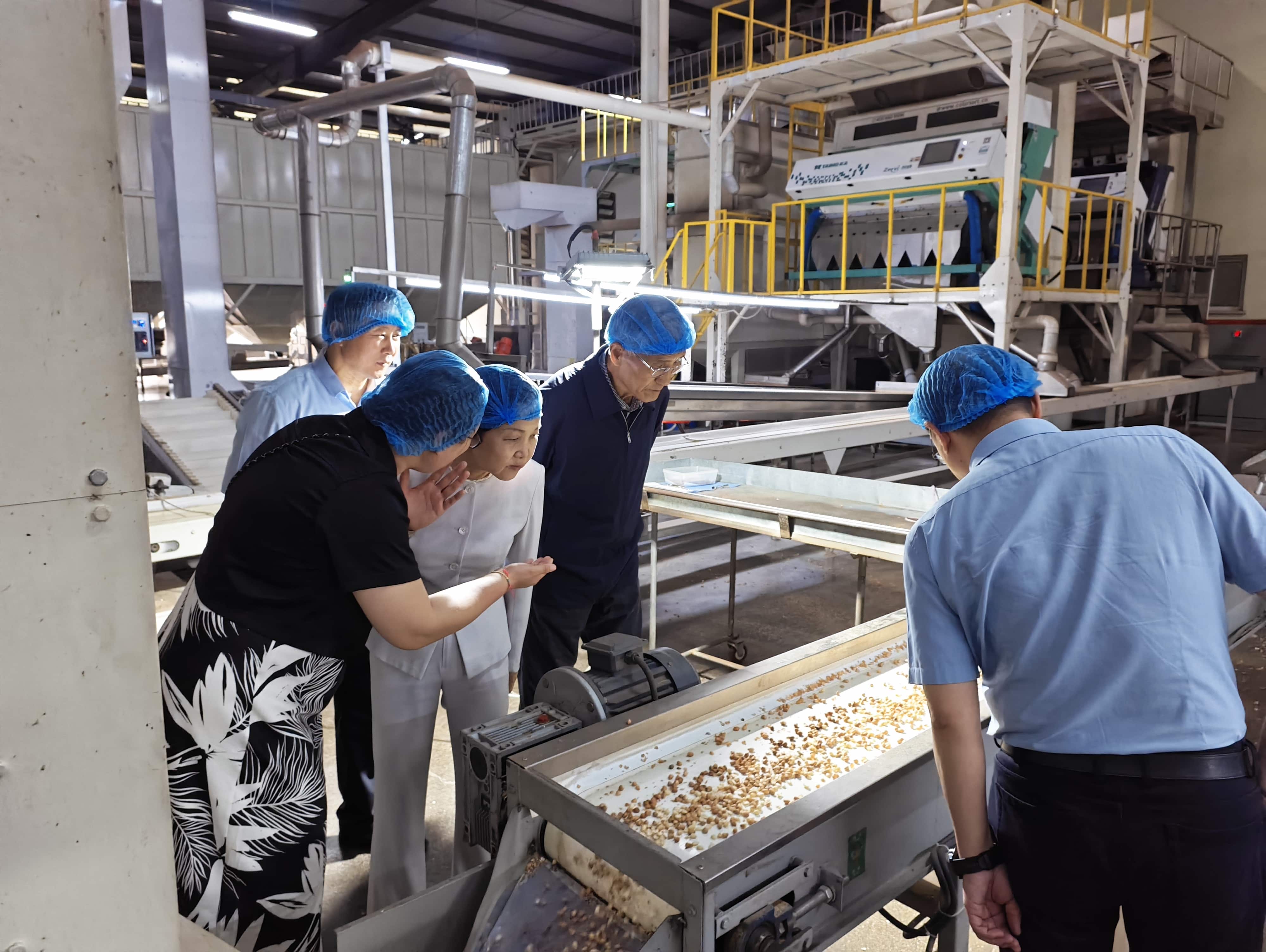 【聚焦產(chǎn)業(yè)升級(jí)】葫蘆島銀行監(jiān)事會(huì)赴正業(yè)集團(tuán)專項(xiàng)調(diào)研(圖7) 【聚焦產(chǎn)業(yè)升級(jí)】葫蘆島銀行監(jiān)事會(huì)赴正業(yè)集團(tuán)專項(xiàng)調(diào)研(圖7)